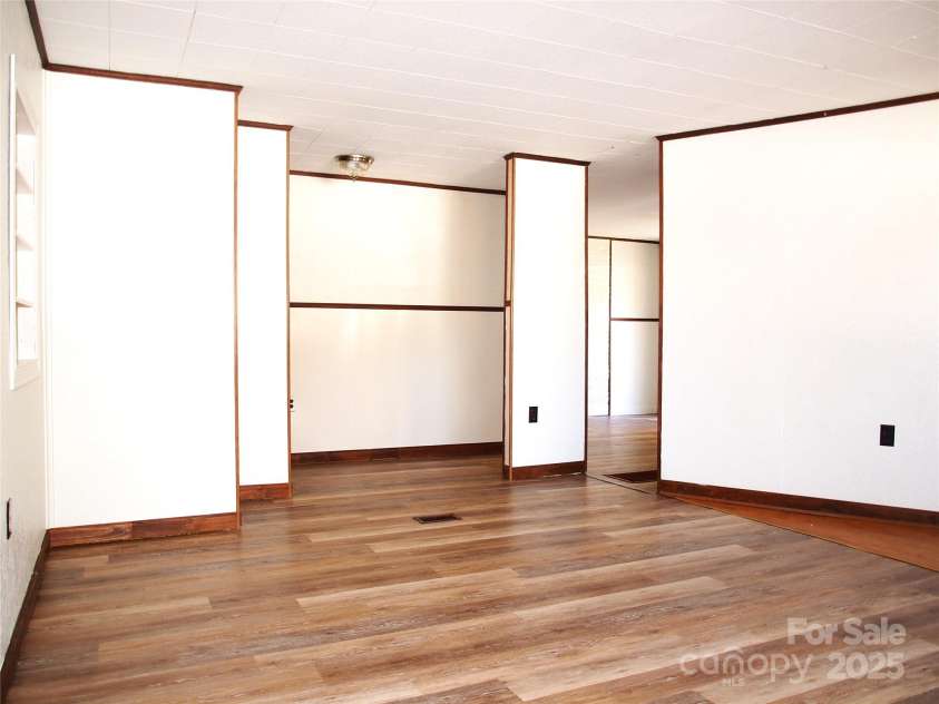 9 Smokey Cove Road, Canton, NC 28716.  MLS# CAR4314818, YatesRealty ID 699. 