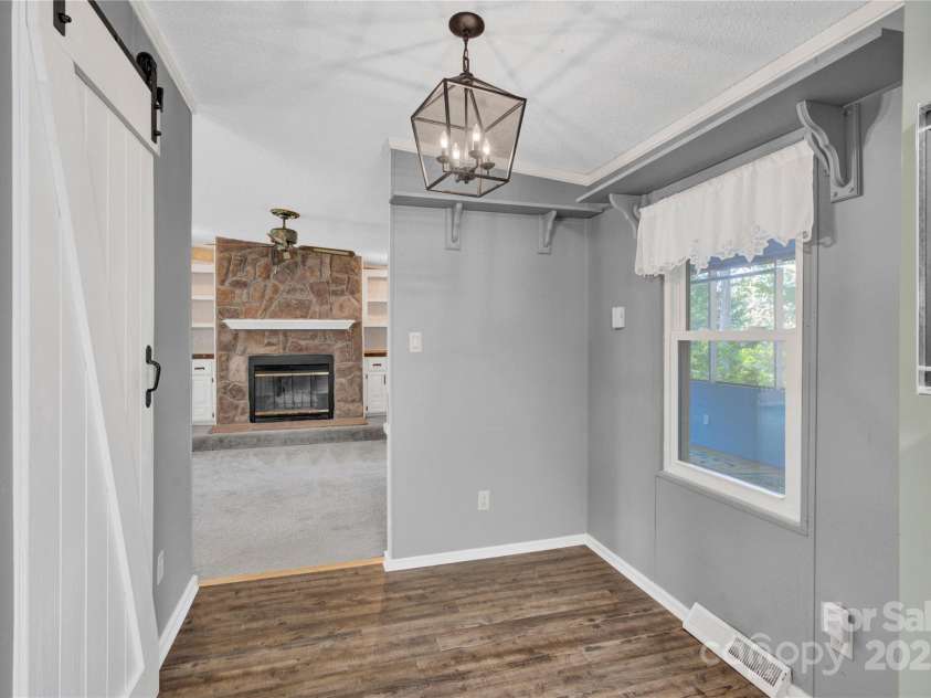 985 Sentinal Oaks Drive, Clover, SC 29710.  MLS# CAR4300320, YatesRealty ID 6991. 