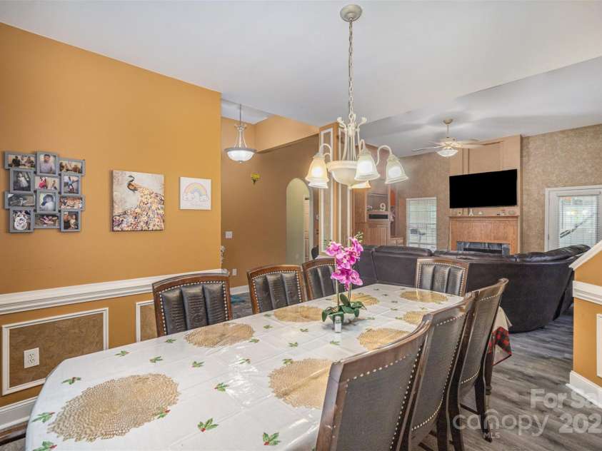 3846 Bent Creek Drive, Concord, NC 28027.  MLS# CAR4241363, YatesRealty ID 6997. 