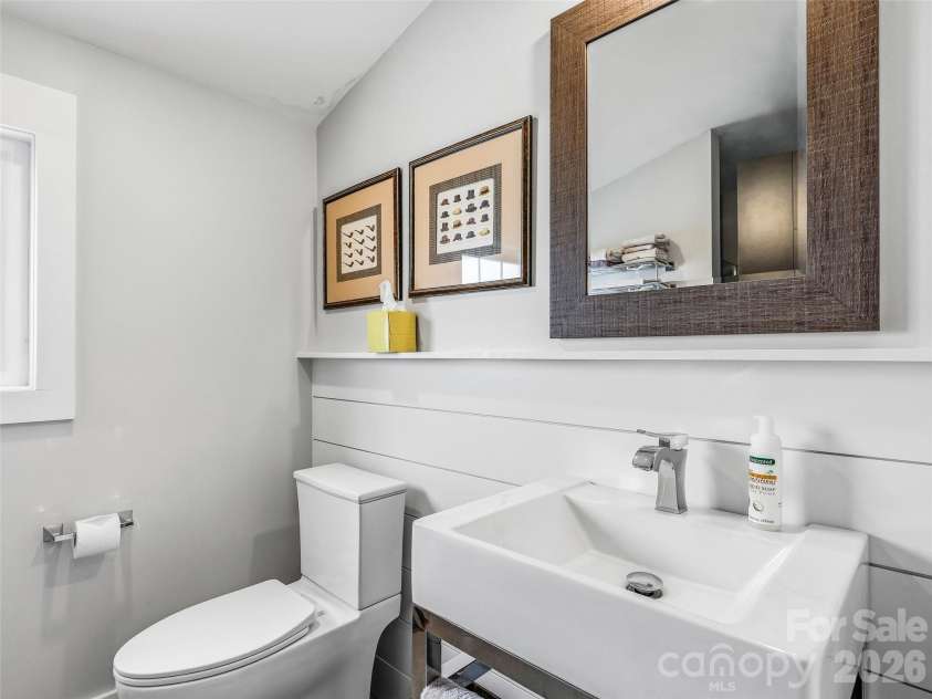 242 Whistlewood Lane, Hendersonville, NC 28739.  MLS# CAR4359475, YatesRealty ID 6998. 