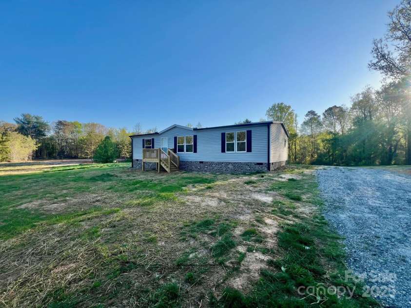 796 Old Wilkesboro Road, Taylorsville, NC 28681.  MLS# CAR4249543, YatesRealty ID 6998. 