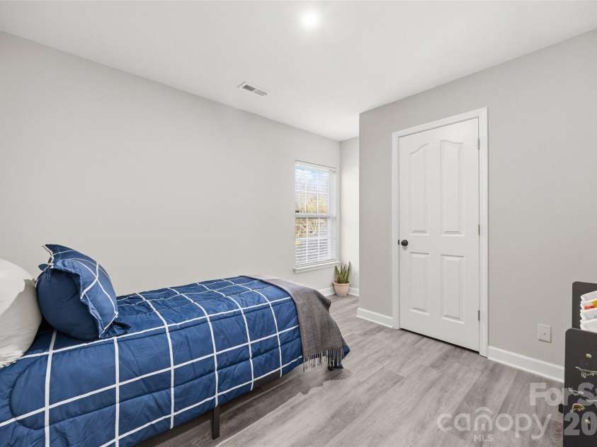 1505 Tuckers Glenn Drive, Rock Hill, SC 29732.  MLS# CAR4358980, YatesRealty ID 6999. 2nd Bedroom 