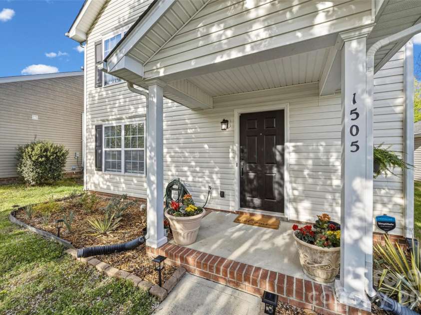 1505 Tuckers Glenn Drive, Rock Hill, SC 29732.  MLS# CAR4358980, YatesRealty ID 6999. 