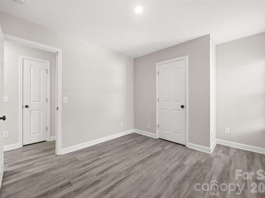 1505 Tuckers Glenn Drive, Rock Hill, SC 29732.  MLS# CAR4358980, YatesRealty ID 6999. 