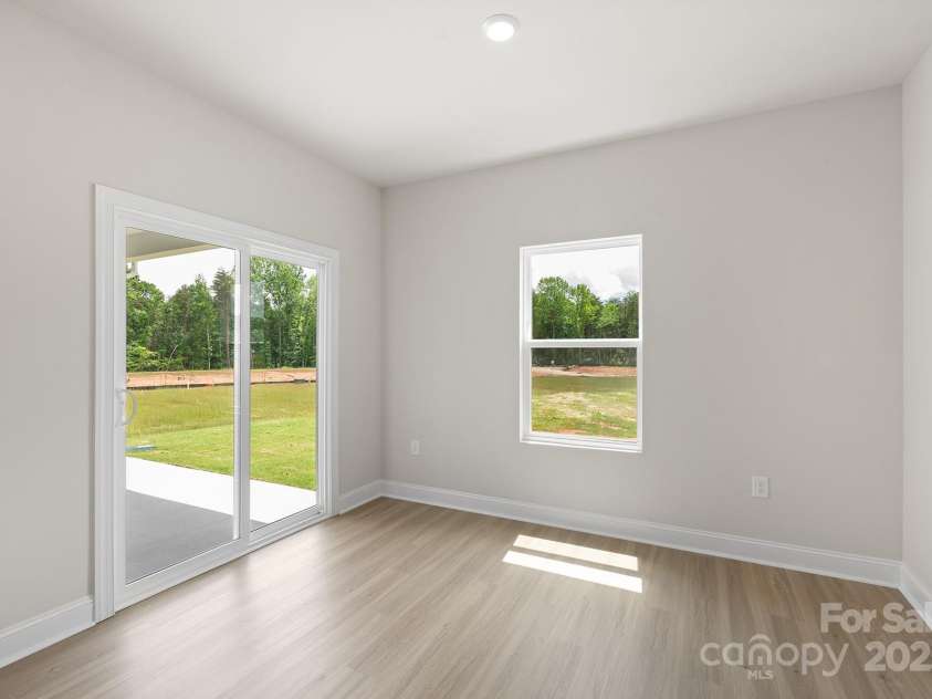 7105 Jerimoth Drive, Charlotte, NC 28215.  MLS# CAR4249556, YatesRealty ID 6999. 