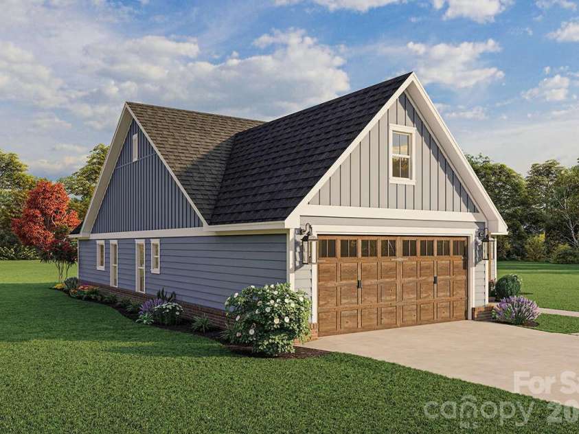 2031 Piper Ridge Drive, Lenoir, NC 28645.  MLS# CAR4316879, YatesRealty ID 7000. 