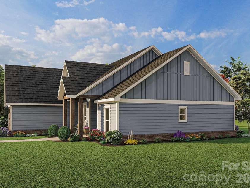 2031 Piper Ridge Drive, Lenoir, NC 28645.  MLS# CAR4316879, YatesRealty ID 7000. 