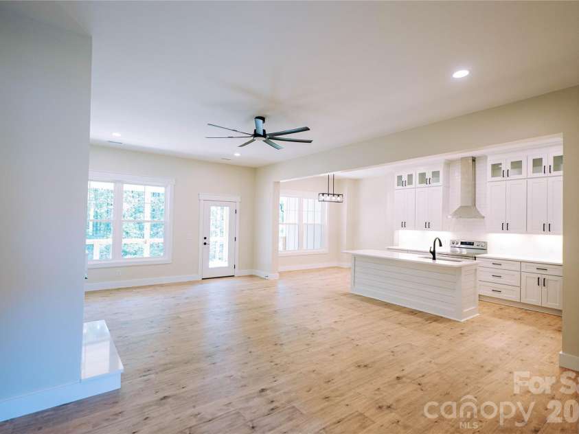 2031 Piper Ridge Drive, Lenoir, NC 28645.  MLS# CAR4316879, YatesRealty ID 7000. 