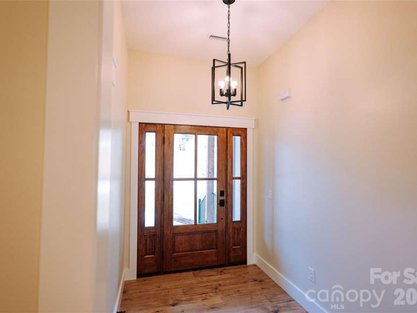 2031 Piper Ridge Drive, Lenoir, NC 28645.  MLS# CAR4316879, YatesRealty ID 7000. 
