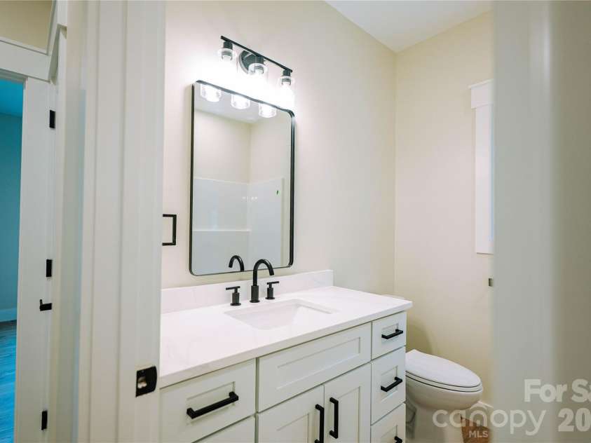 2031 Piper Ridge Drive, Lenoir, NC 28645.  MLS# CAR4316879, YatesRealty ID 7000. 