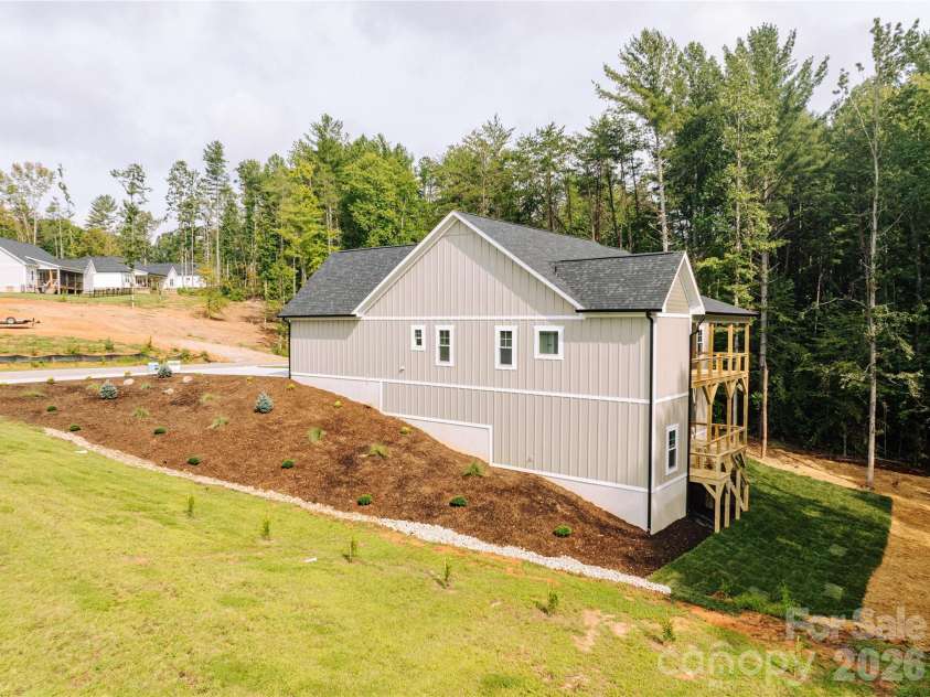 2031 Piper Ridge Drive, Lenoir, NC 28645.  MLS# CAR4316879, YatesRealty ID 7000. 