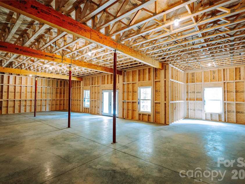 2031 Piper Ridge Drive, Lenoir, NC 28645.  MLS# CAR4316879, YatesRealty ID 7000. 