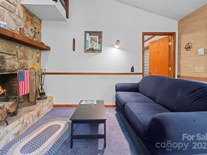 212 Saddle Lane, Deep Gap, NC 28618.  MLS# CAR4262907, YatesRealty ID 7001. 