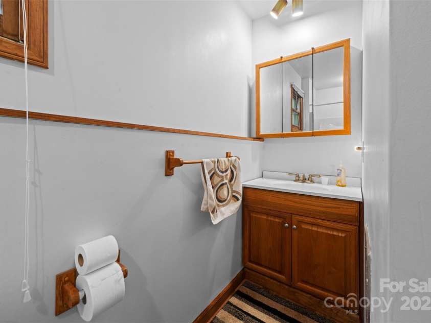 212 Saddle Lane, Deep Gap, NC 28618.  MLS# CAR4262907, YatesRealty ID 7001. 