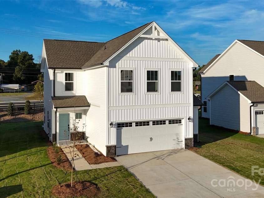 2309 Bulwarks Court, Albemarle, NC 28001.  MLS# CAR4307994, YatesRealty ID 7002. 