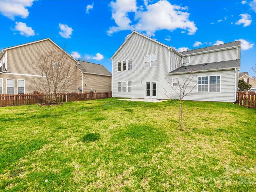 10223 Kelso Court, Charlotte, NC 28278.  MLS# CAR4234539, YatesRealty ID 7005. 
