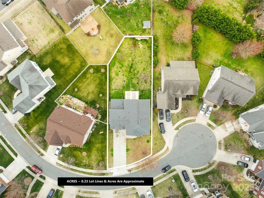 10223 Kelso Court, Charlotte, NC 28278.  MLS# CAR4234539, YatesRealty ID 7005. 