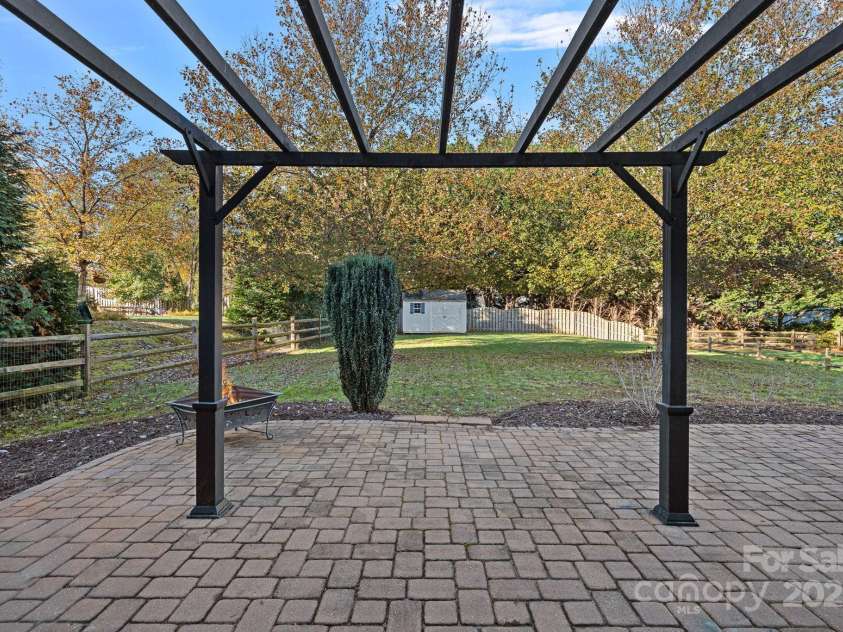 143 Wendover Trace, Mooresville, NC 28117.  MLS# CAR4318038, YatesRealty ID 7006. 