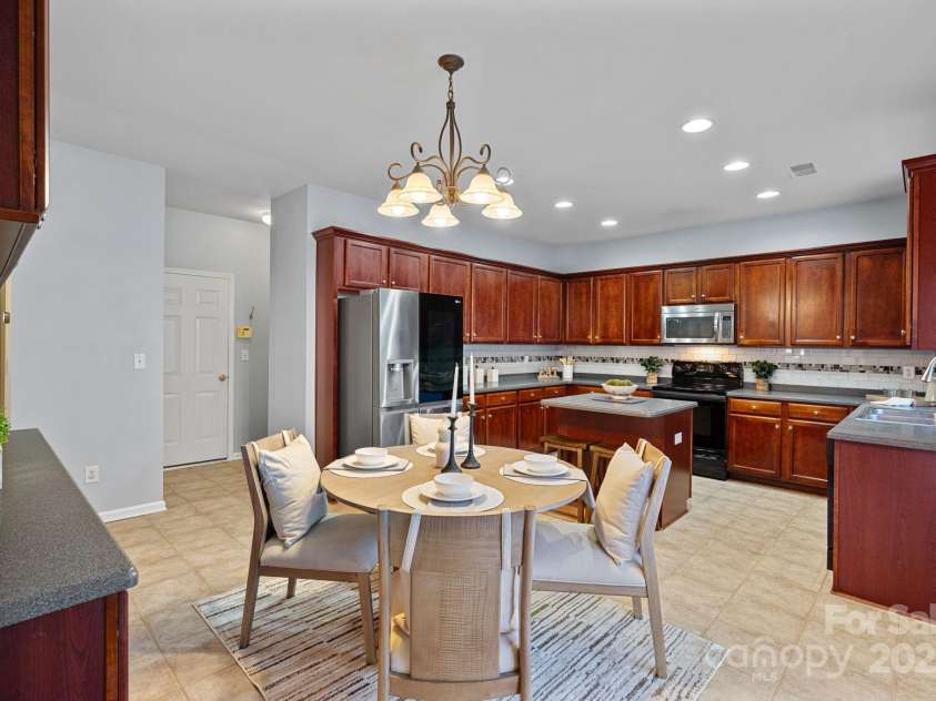 143 Wendover Trace, Mooresville, NC 28117.  MLS# CAR4318038, YatesRealty ID 7006. 