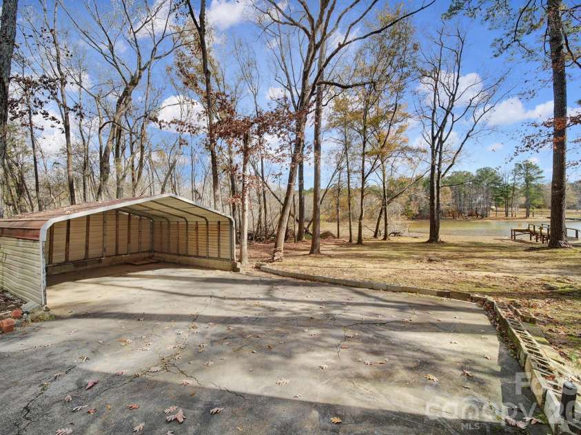 2236 White Heron Road, Liberty Hill, SC 29704.  MLS# CAR4324937, YatesRealty ID 7008. 