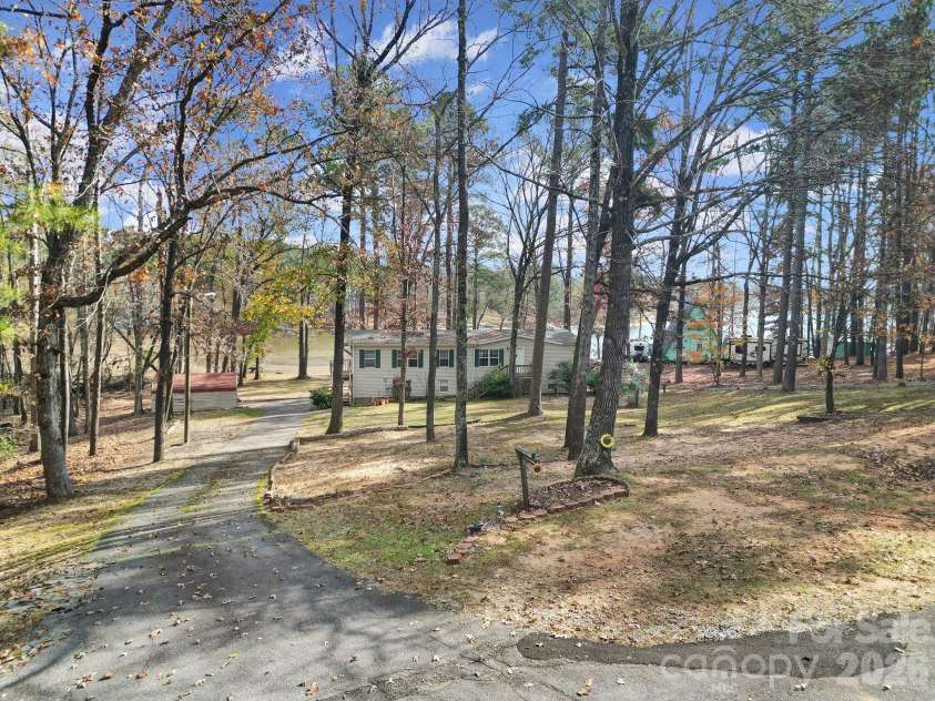 2236 White Heron Road, Liberty Hill, SC 29704.  MLS# CAR4324937, YatesRealty ID 7008. 