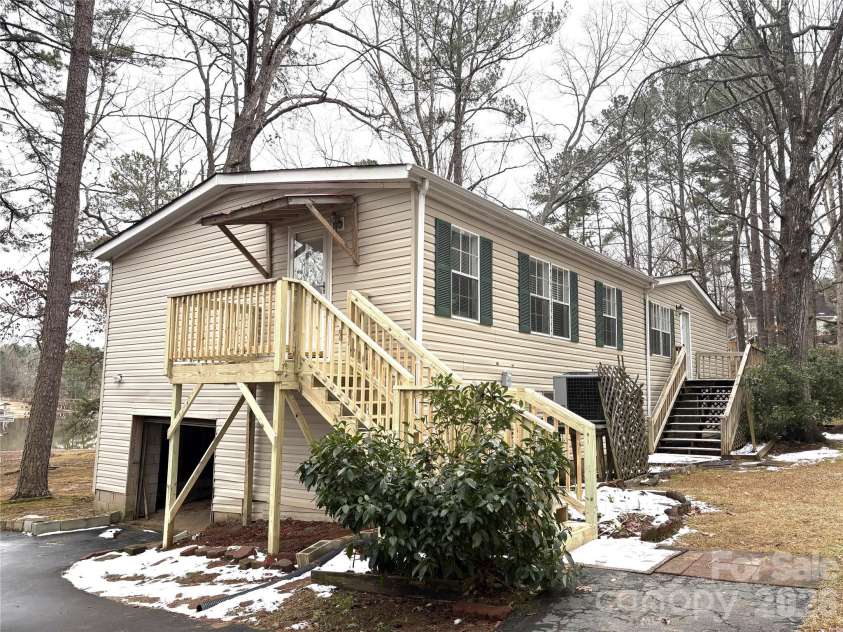 2236 White Heron Road, Liberty Hill, SC 29704.  MLS# CAR4324937, YatesRealty ID 7008. 