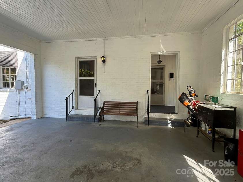 559 Washington Street, Rutherfordton, NC 28139.  MLS# CAR4247886, YatesRealty ID 7008. Attached Carport