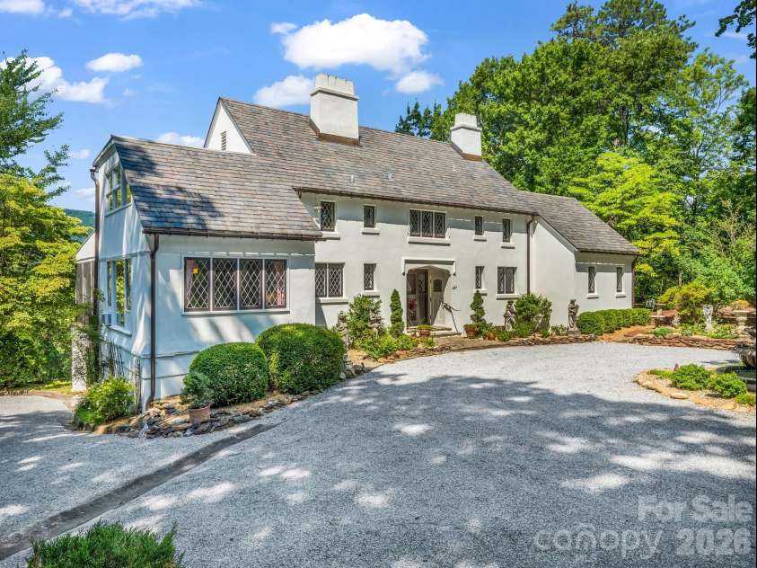 287 Pacolet Ridge Lane, Tryon, NC 28782.  MLS# CAR4269055, YatesRealty ID 7009. 