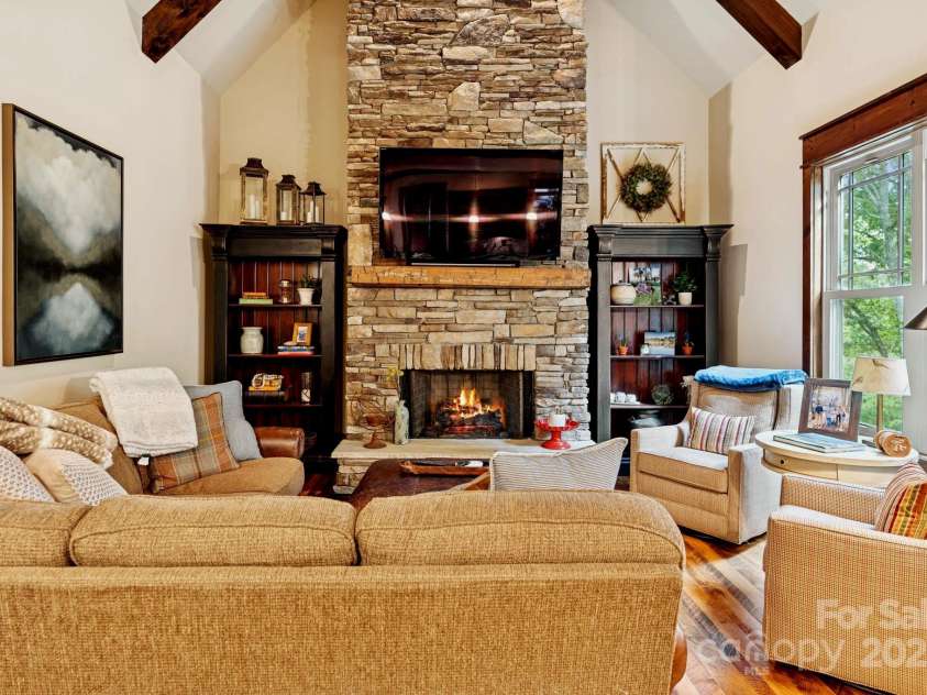 23 Dividing Ridge Trail, Arden, NC 28704.  MLS# CAR4307100, YatesRealty ID 701. 