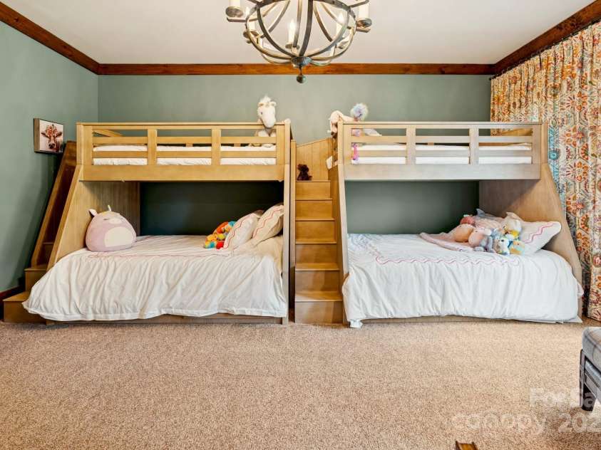 23 Dividing Ridge Trail, Arden, NC 28704.  MLS# CAR4307100, YatesRealty ID 701. 