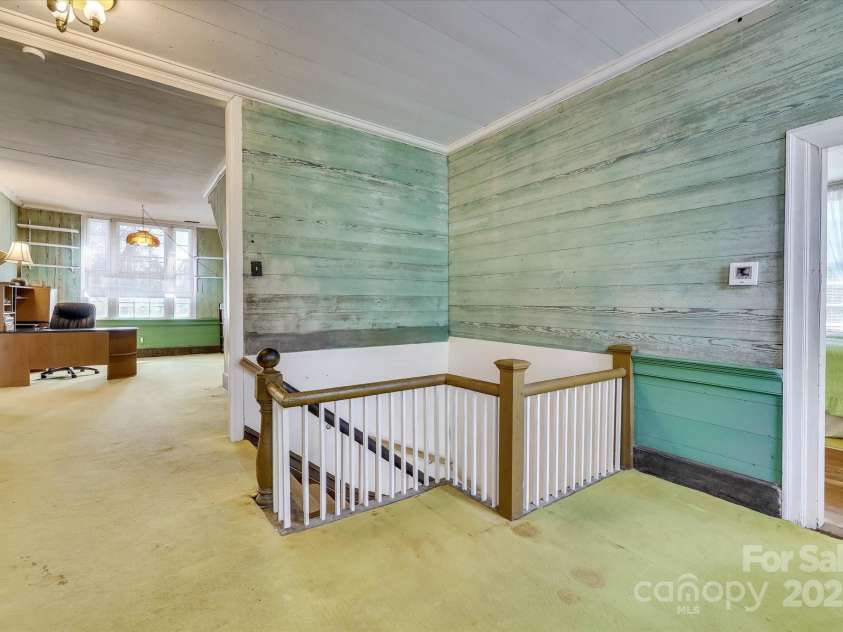 621 Meeting Road, Edgefield, SC 29824.  MLS# CAR4313551, YatesRealty ID 701. 