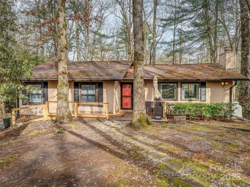 531 Three Mile Knob Road, Pisgah Forest, NC 28768.  MLS# CAR4327491, YatesRealty ID 7010. 