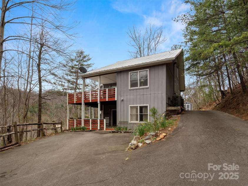 376 Ox Creek Road, Weaverville, NC 28787.  MLS# CAR4241579, YatesRealty ID 7011. 
