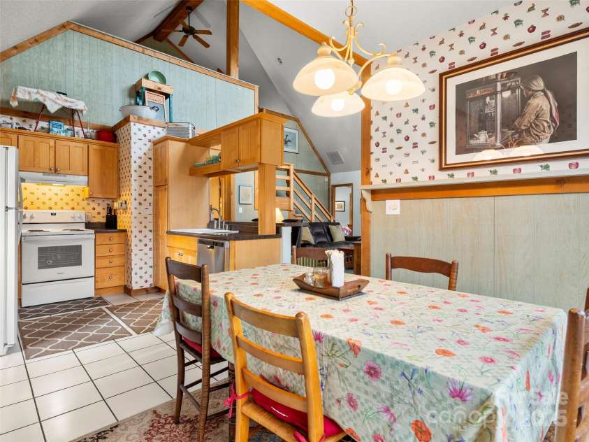 376 Ox Creek Road, Weaverville, NC 28787.  MLS# CAR4241579, YatesRealty ID 7011. Main level dining