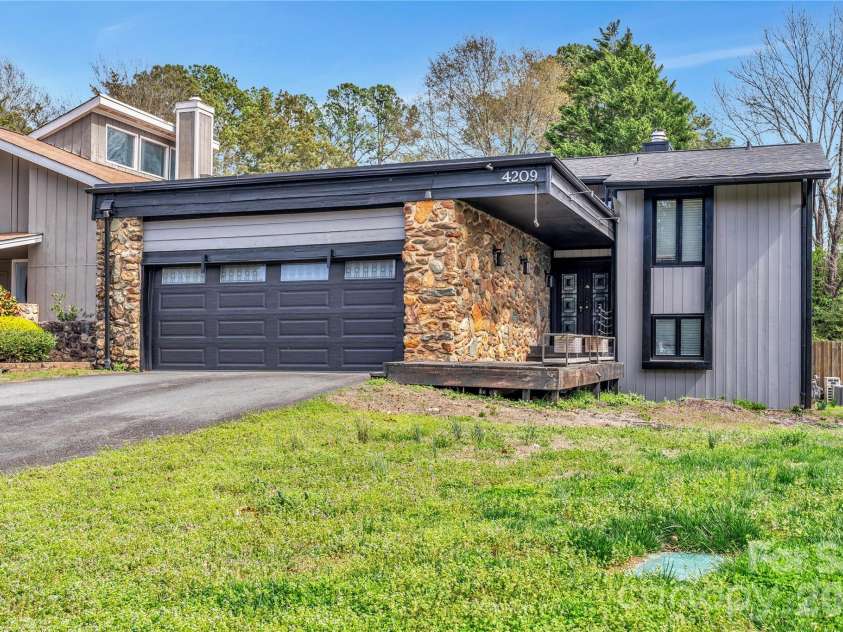 4209 Burning Tree Drive, Charlotte, NC 28277.  MLS# CAR4360192, YatesRealty ID 7012. 