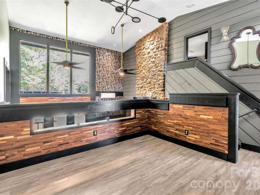 4209 Burning Tree Drive, Charlotte, NC 28277.  MLS# CAR4360192, YatesRealty ID 7012. 