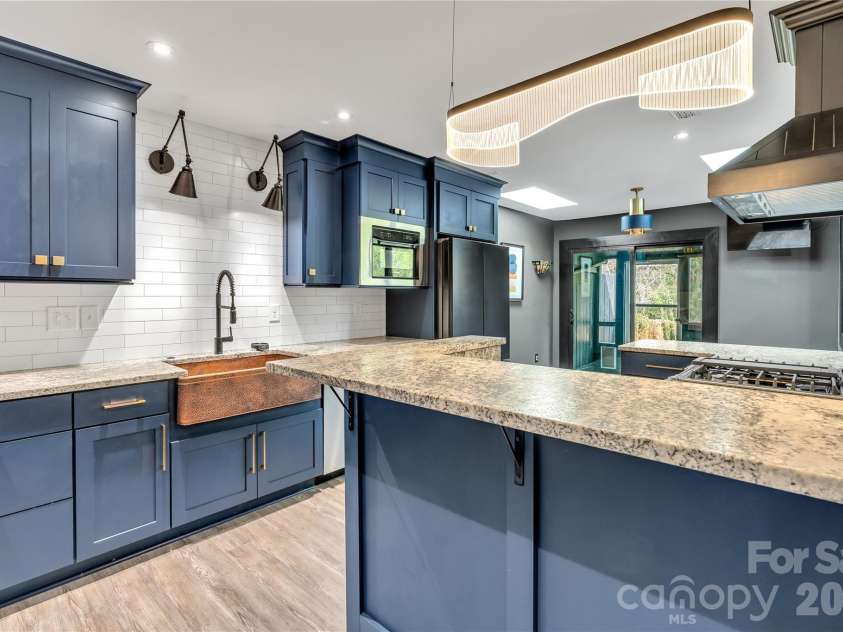 4209 Burning Tree Drive, Charlotte, NC 28277.  MLS# CAR4360192, YatesRealty ID 7012. 
