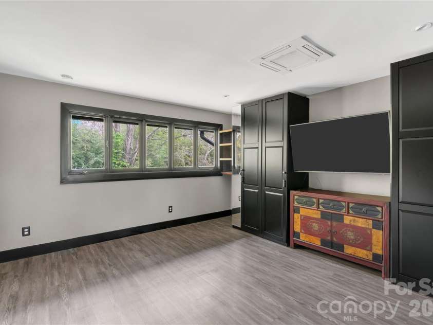 4209 Burning Tree Drive, Charlotte, NC 28277.  MLS# CAR4360192, YatesRealty ID 7012. 
