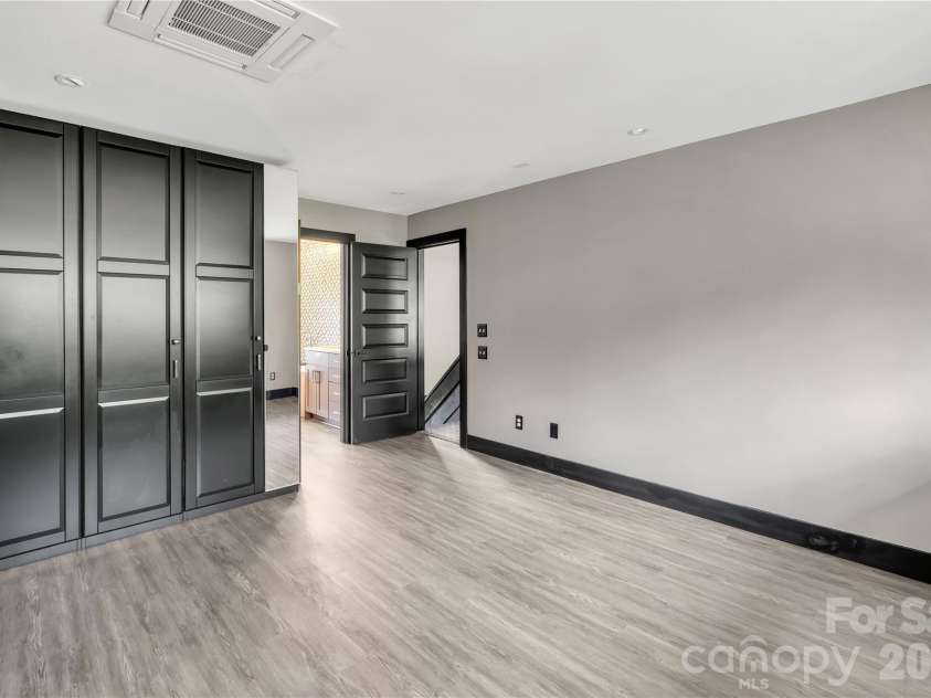 4209 Burning Tree Drive, Charlotte, NC 28277.  MLS# CAR4360192, YatesRealty ID 7012. 