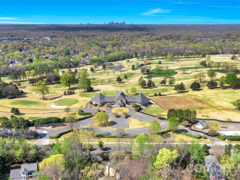4209 Burning Tree Drive, Charlotte, NC 28277.  MLS# CAR4360192, YatesRealty ID 7012. 