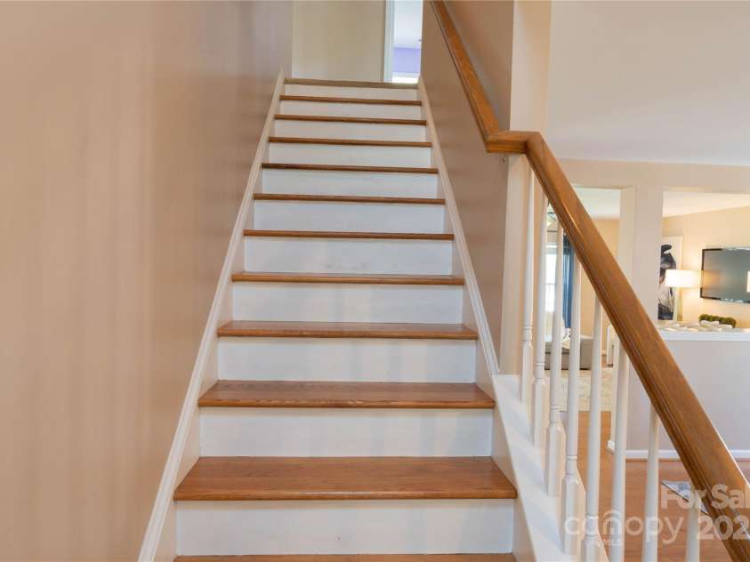 513 Buttercup Way, Fort Mill, SC 29715.  MLS# CAR4237308, YatesRealty ID 7013. 