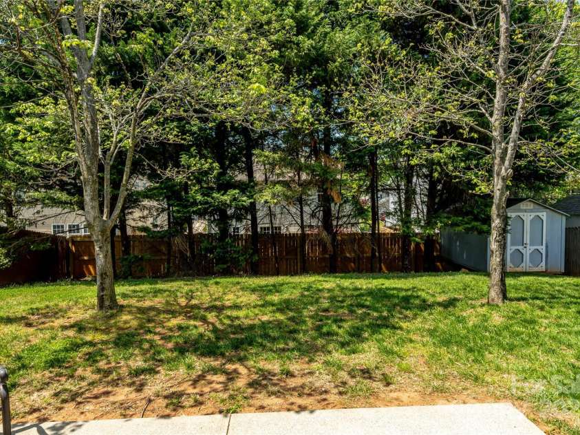 513 Buttercup Way, Fort Mill, SC 29715.  MLS# CAR4237308, YatesRealty ID 7013. 