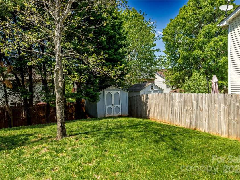 513 Buttercup Way, Fort Mill, SC 29715.  MLS# CAR4237308, YatesRealty ID 7013. 