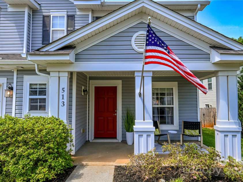 513 Buttercup Way, Fort Mill, SC 29715.  MLS# CAR4237308, YatesRealty ID 7013. 
