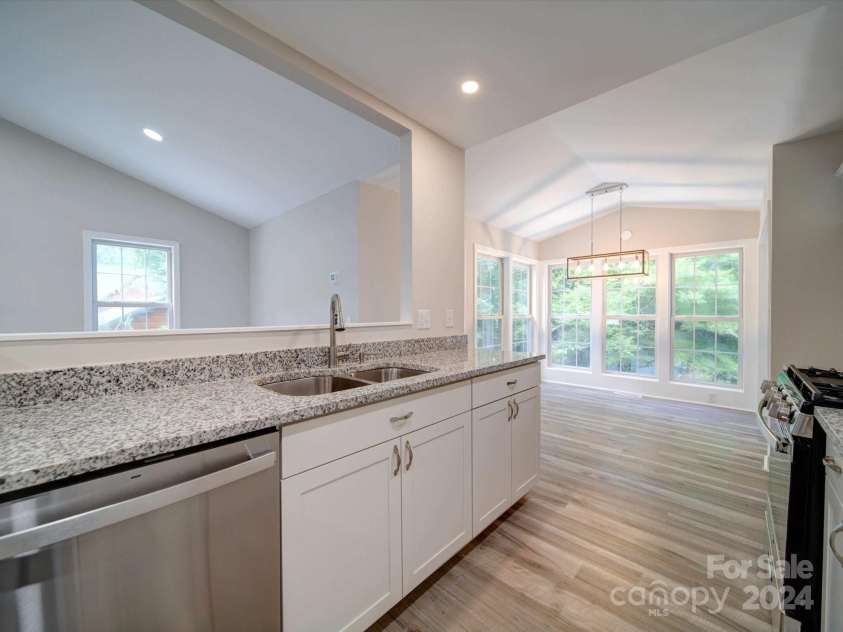 526 Manchester Road, Mount Gilead, NC 27306.  MLS# CAR4162693, YatesRealty ID 7014. 