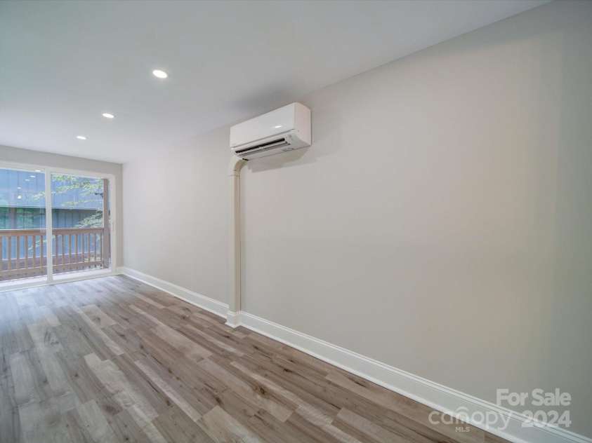 526 Manchester Road, Mount Gilead, NC 27306.  MLS# CAR4162693, YatesRealty ID 7014. 