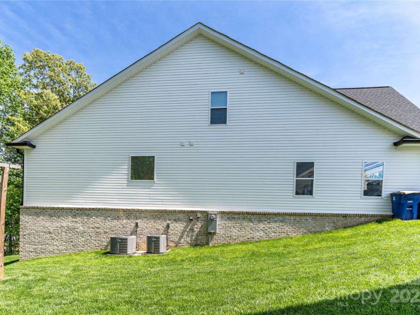 602 Kames Court, Conover, NC 28613.  MLS# CAR4308622, YatesRealty ID 7014. 