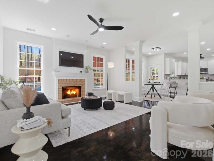 7702 Harrington Woods Road, Charlotte, NC 28269.  MLS# CAR4362387, YatesRealty ID 7016. 