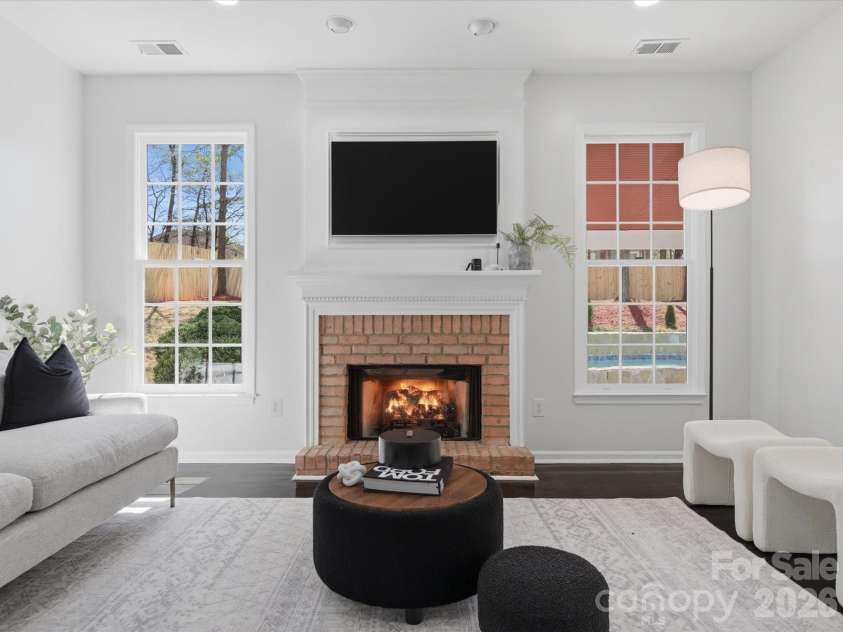 7702 Harrington Woods Road, Charlotte, NC 28269.  MLS# CAR4362387, YatesRealty ID 7016. 