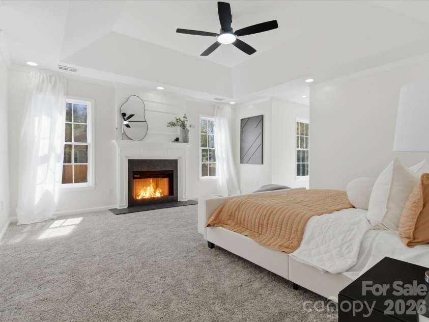 7702 Harrington Woods Road, Charlotte, NC 28269.  MLS# CAR4362387, YatesRealty ID 7016. 